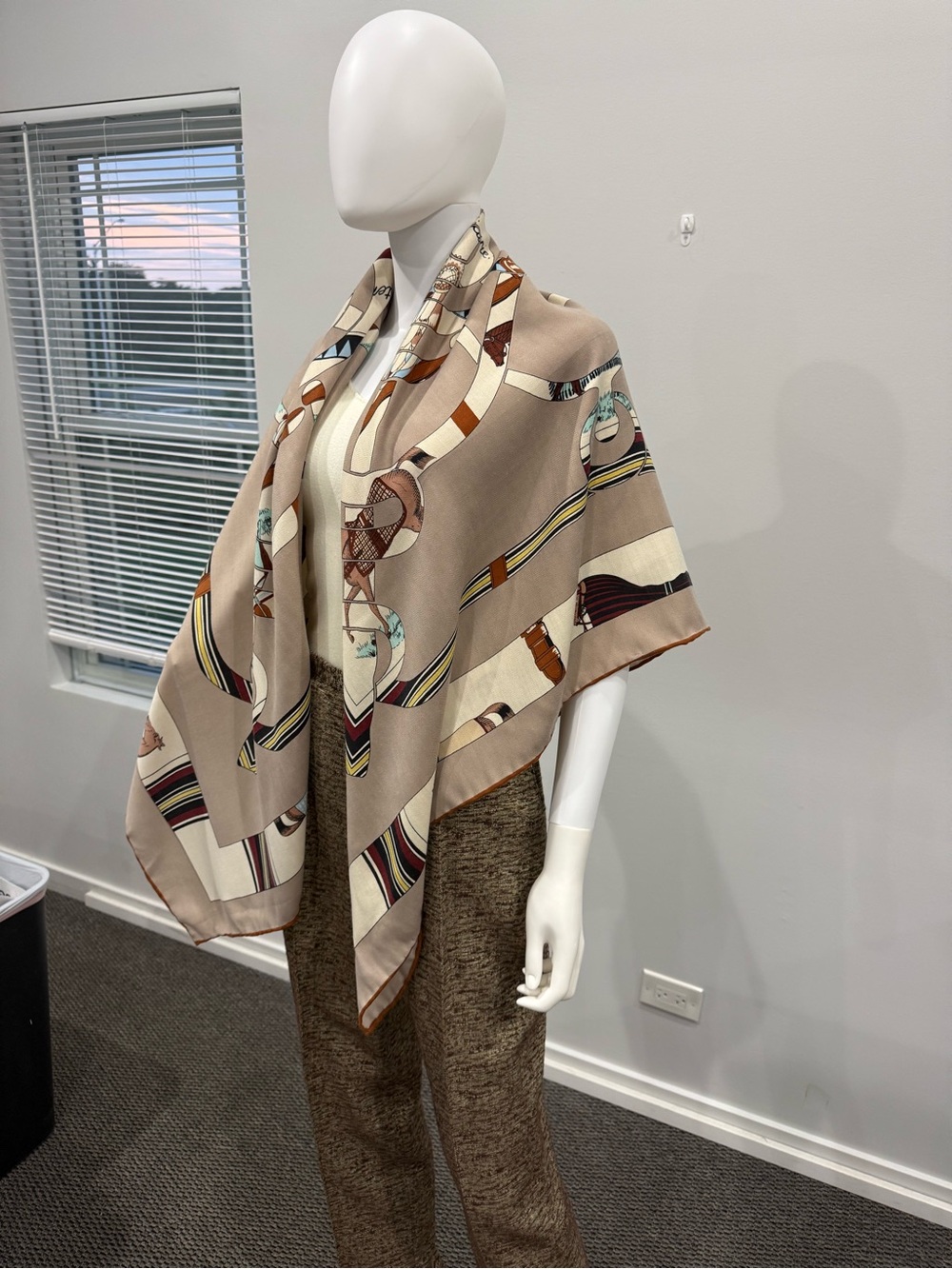 Neutral Beige Printed Silk & Cashmere Scarf with Equestrian Motif - Picture 4 of 14